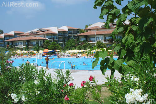 Justiniano Park Conti 6